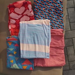 5 PAIRS of OS leggings